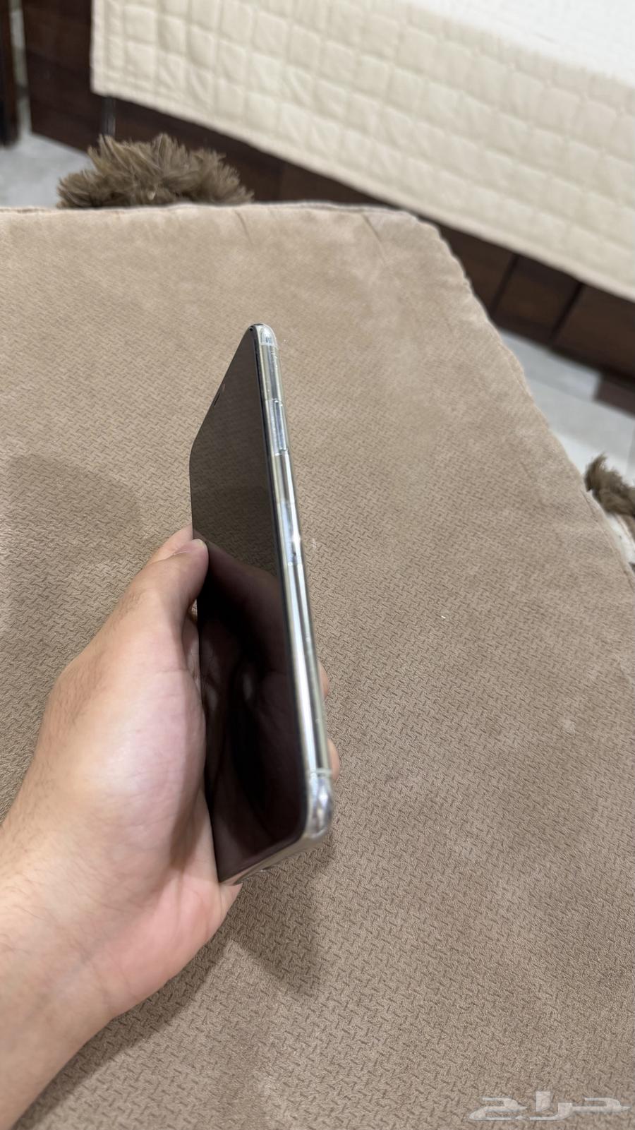 iPhone 11 Pro Max64558850466433111