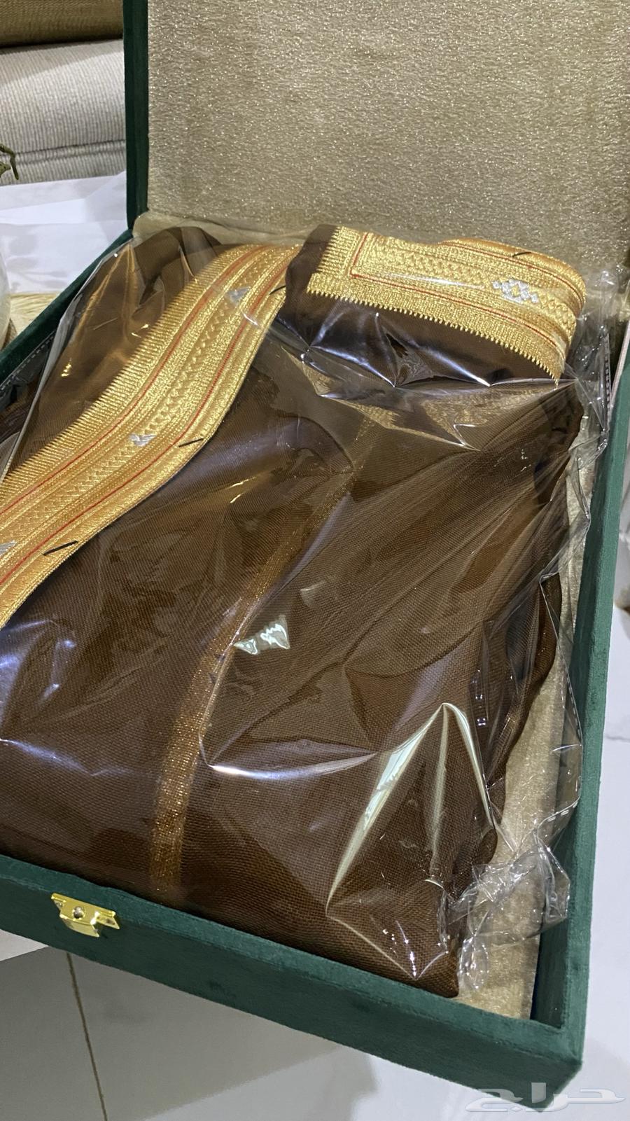 بشوت عدد 2 للبيع جديده خامه ممتازة64560487556738112