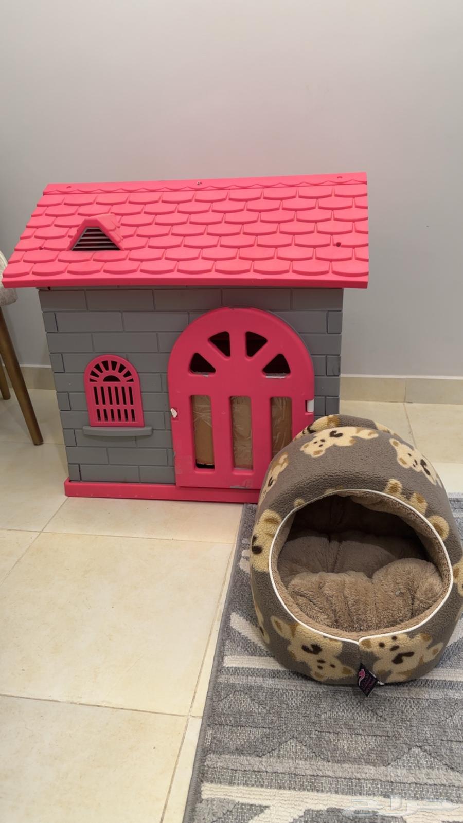 بيت قطه على شكل كوخ64561043537025110