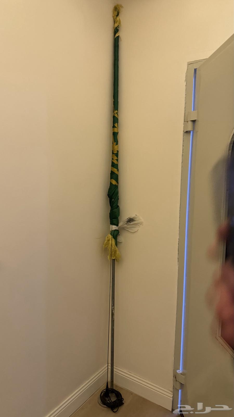 علم سعودي مع العامود مقاس كبير64554020427650110