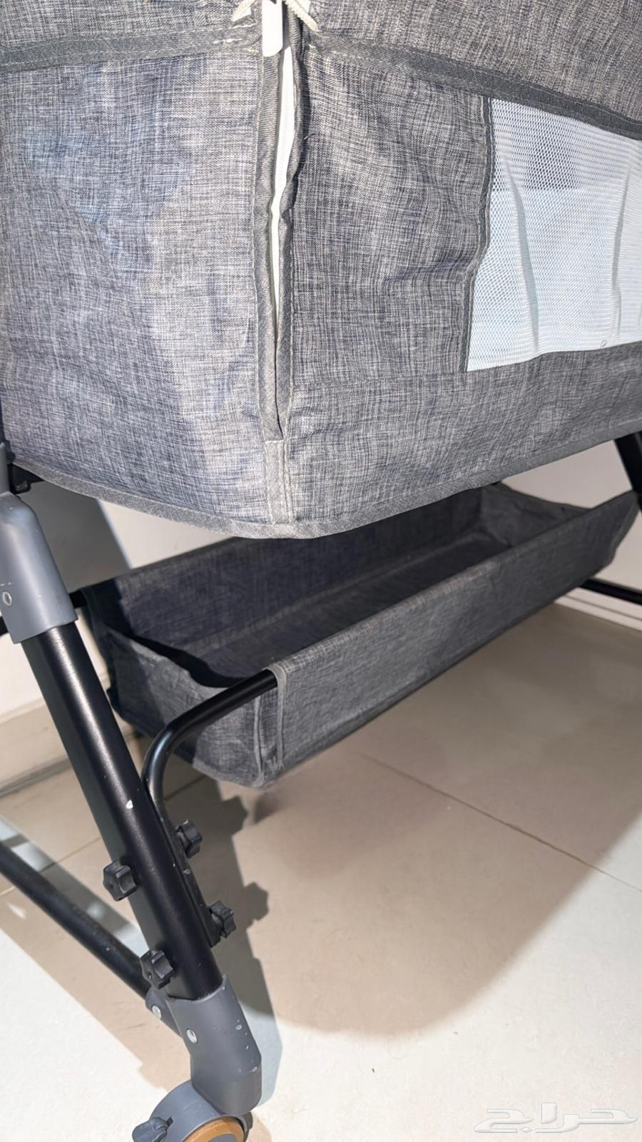 سرير اطفال شبه جديد64557615099393112