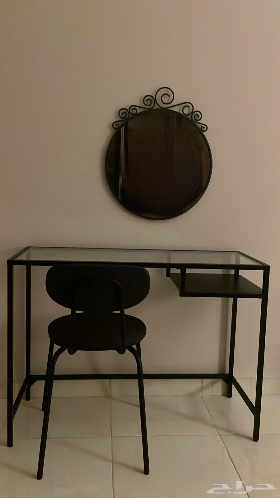 IKEA table and mirrors64554090786435110