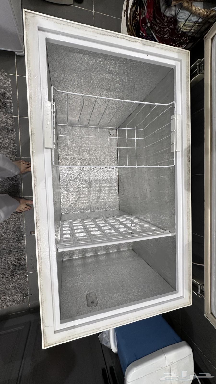 للبيع فريزر طول نصف متر والعرض نصف متر64562348050179110