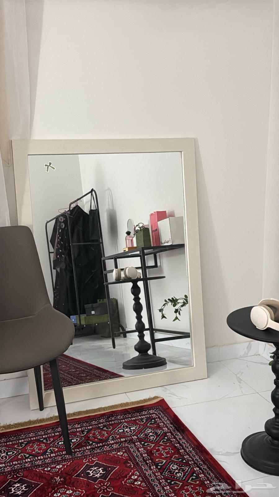 Mirrors64553809088897112