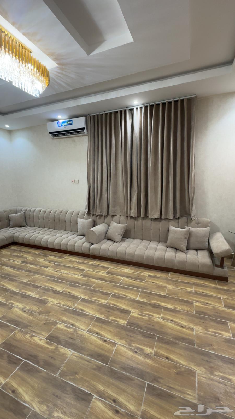 Floor session two weeks old, reason for sale is moving out of the area64560586340865110