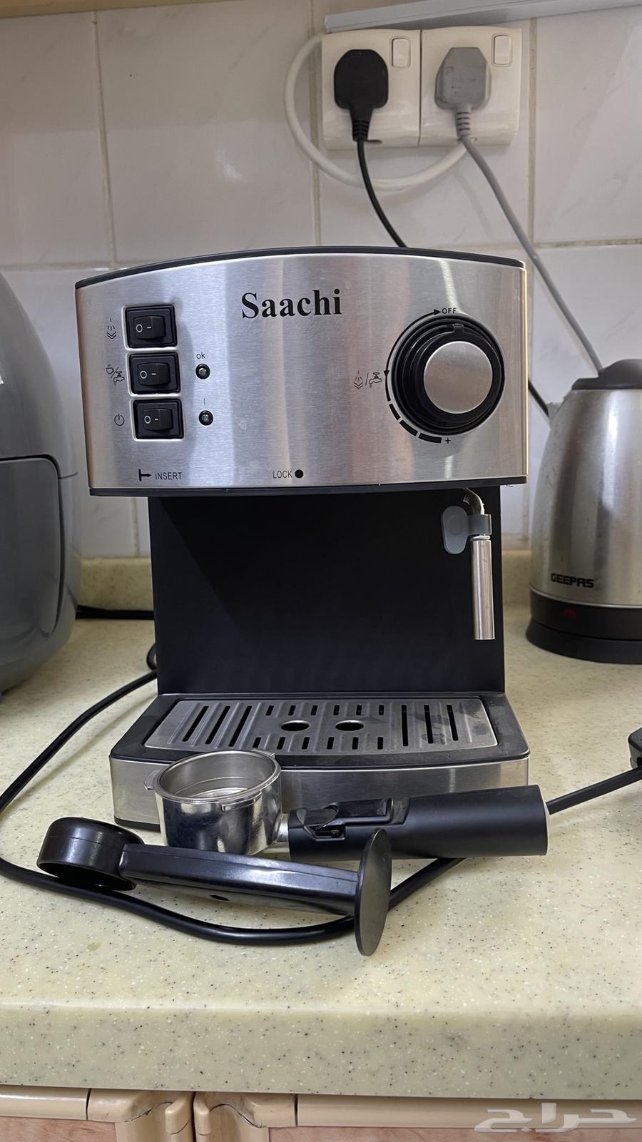 ماكينة قهوة اسبريسو مع عصا تبخير الحليب جديدة ب150 ريال فقط64558558797954110