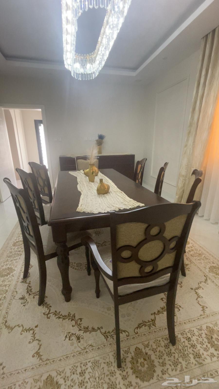 New dining table64562094835203110