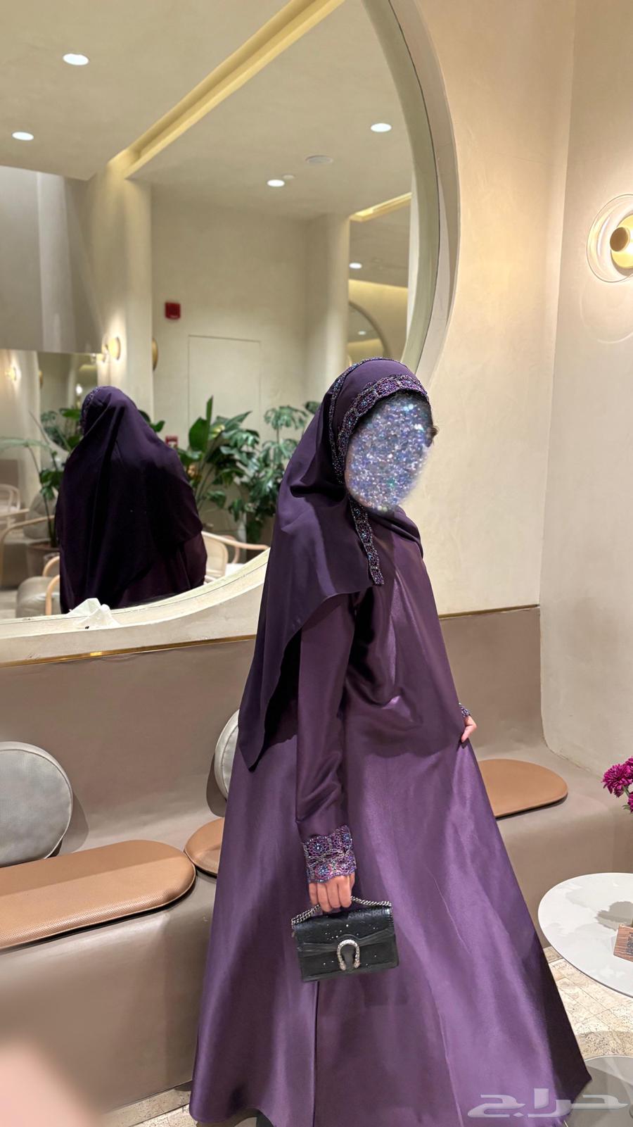 عبايات للبيع بتصاميم راقية و انيقة64557934716547112