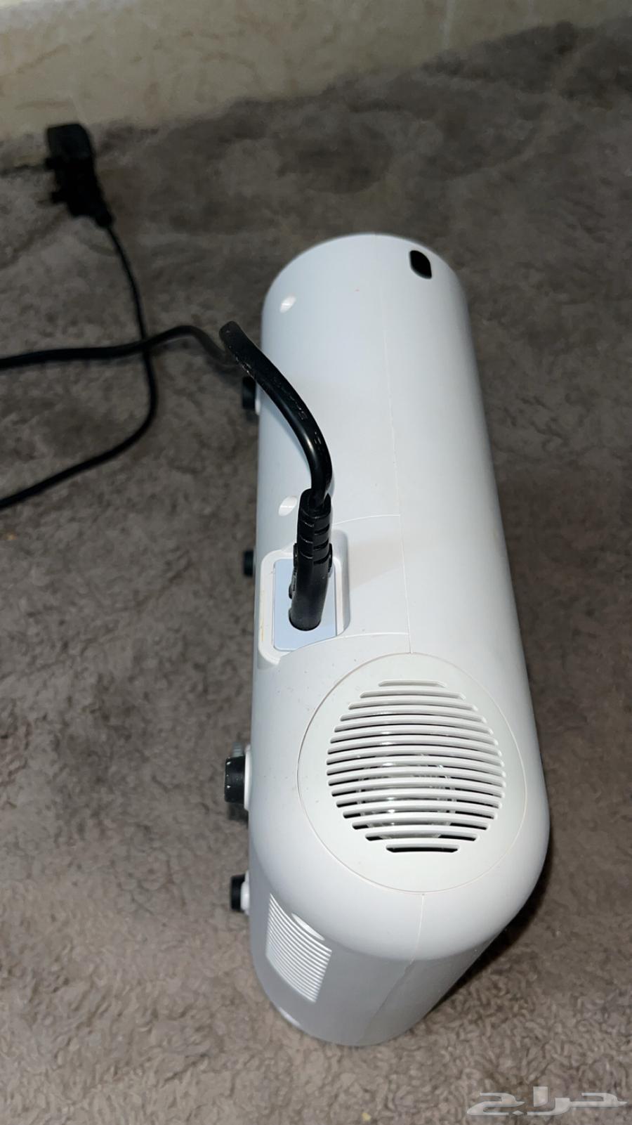 Projector64555461281794113