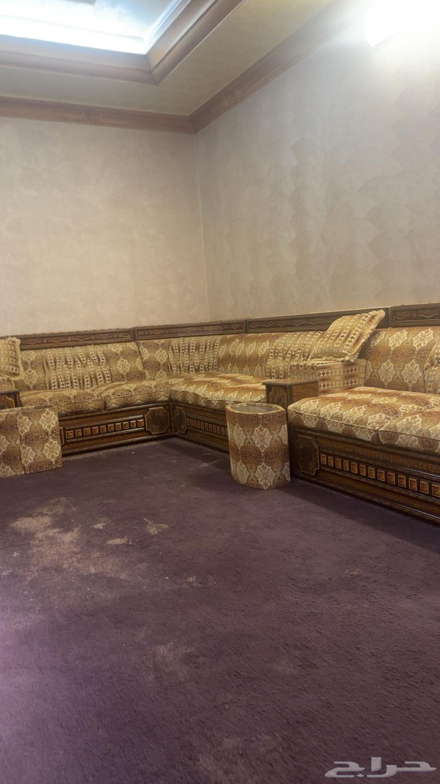 للبيع كنب مجلس 6 464558128397314114