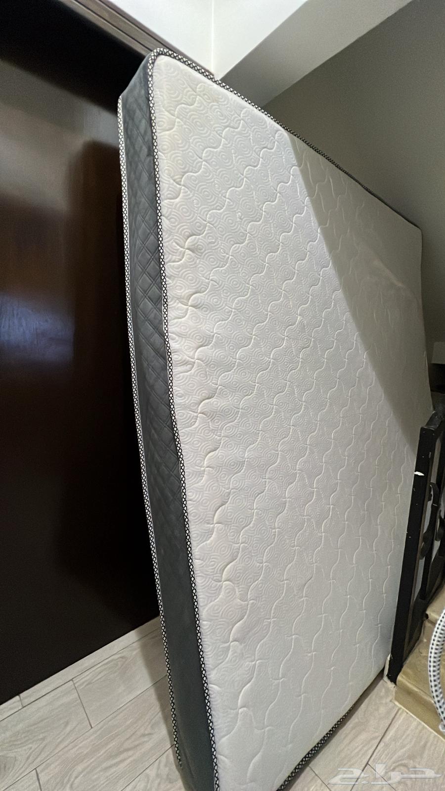 سرير نفرين حديد ابيض64560459428995110