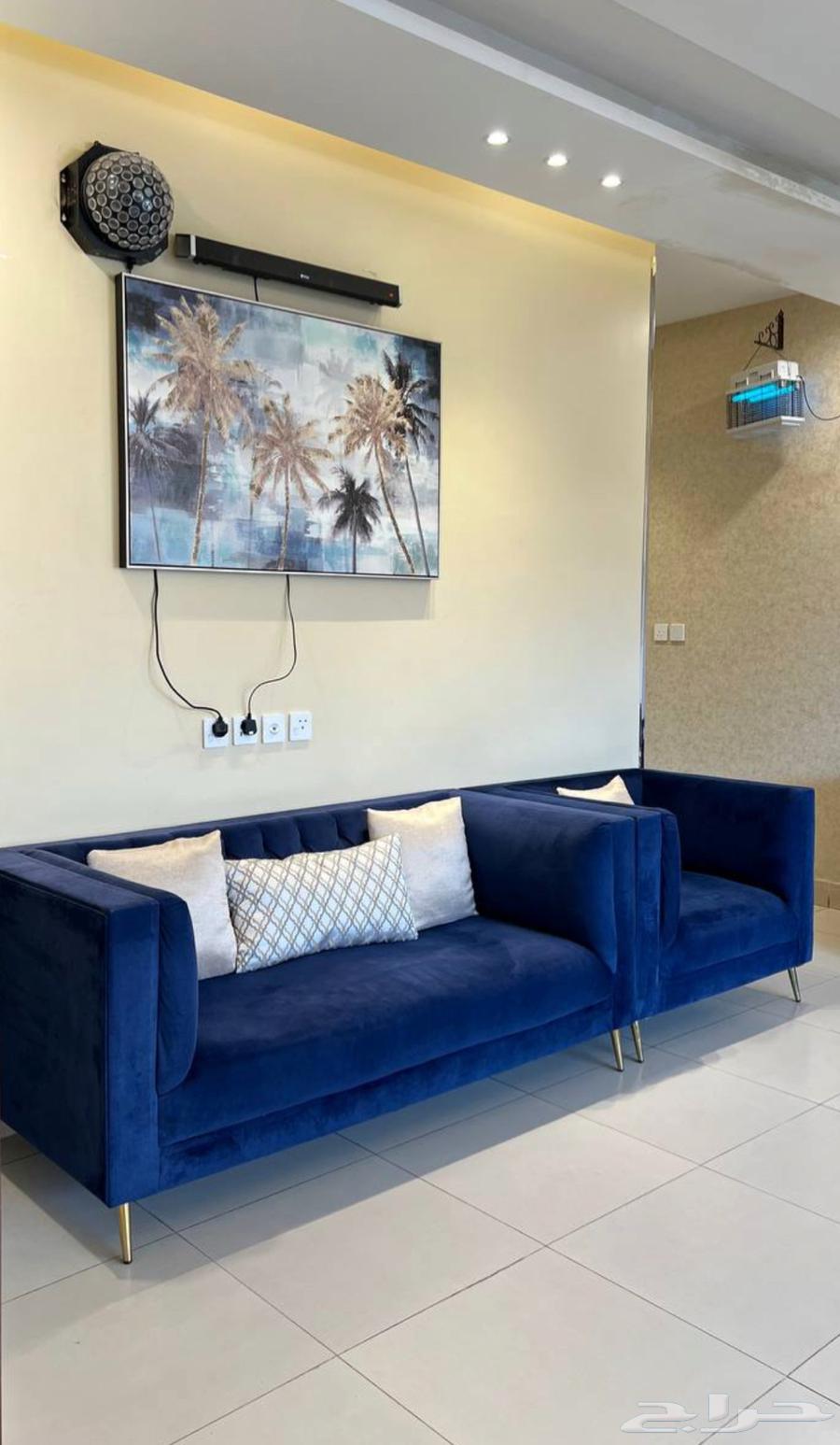 كنب 7 قطع يكفي ل 15 شخص64555291683971113