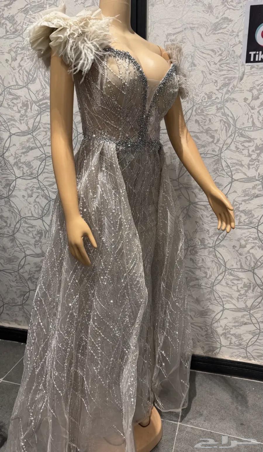 فستان للبيع64553780409347112