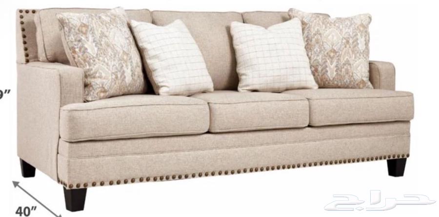 New sofa available at the store64554328803075111