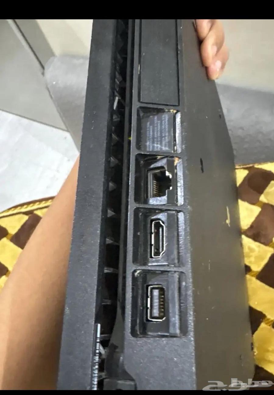 Sony 4 user with controller64561151182083113