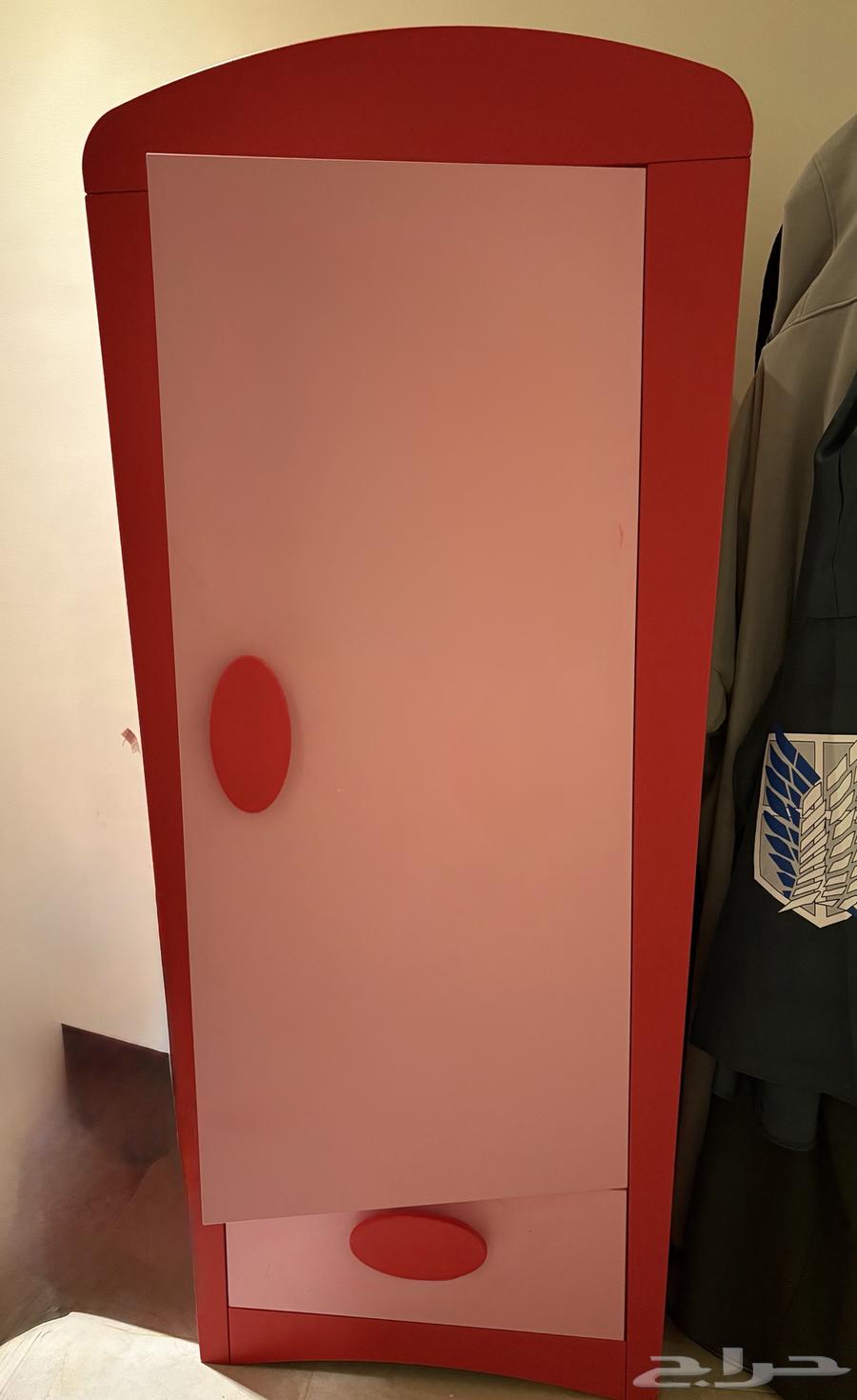 دولاب اطفال مستعمل64559897458177110