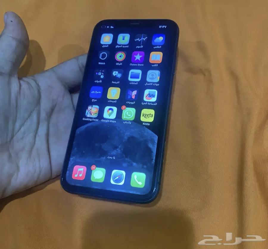 ايفون 11 ب590ريال نظيف64561868705794111