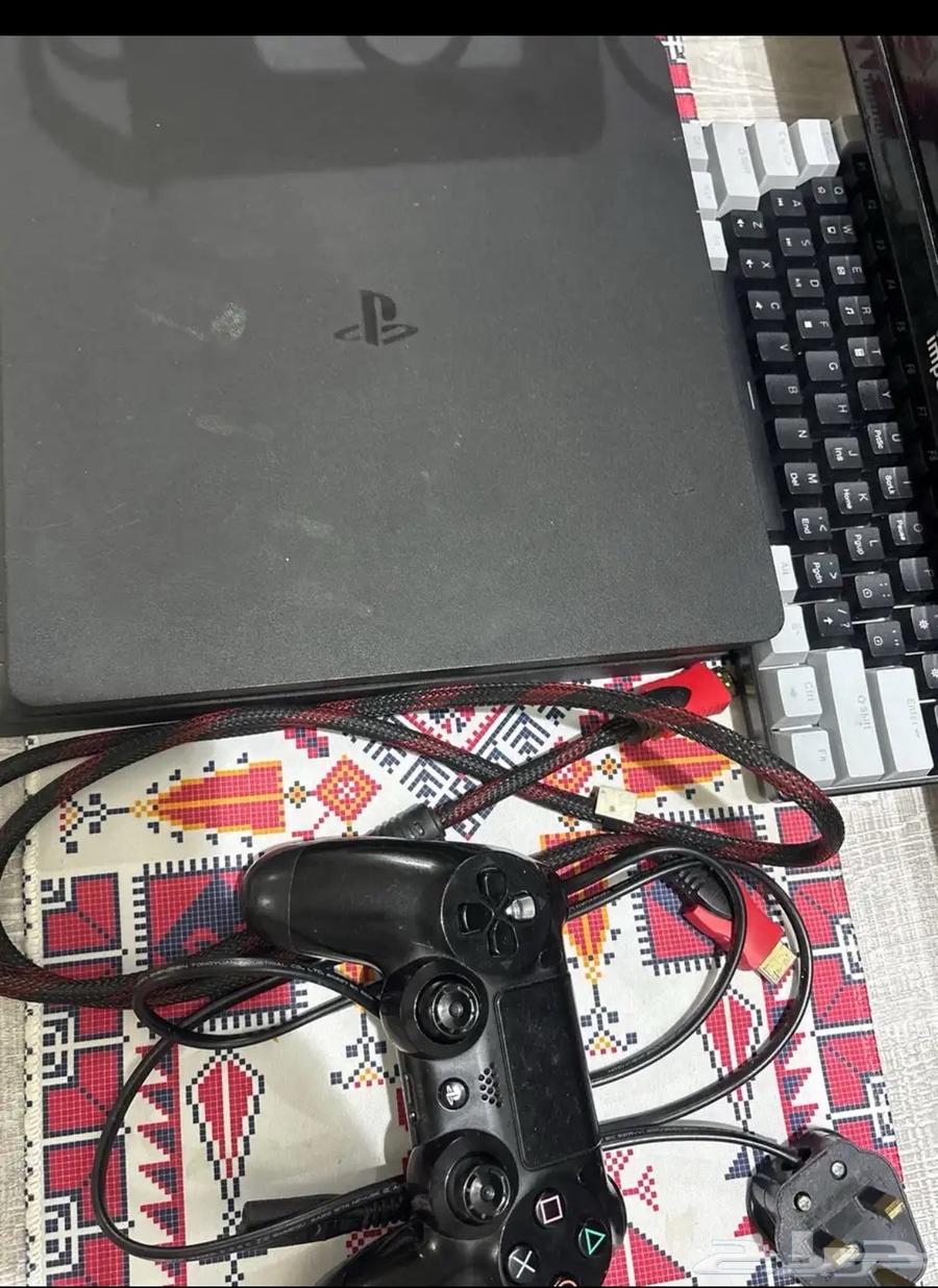 Sony 4 user with controller64561151182083111