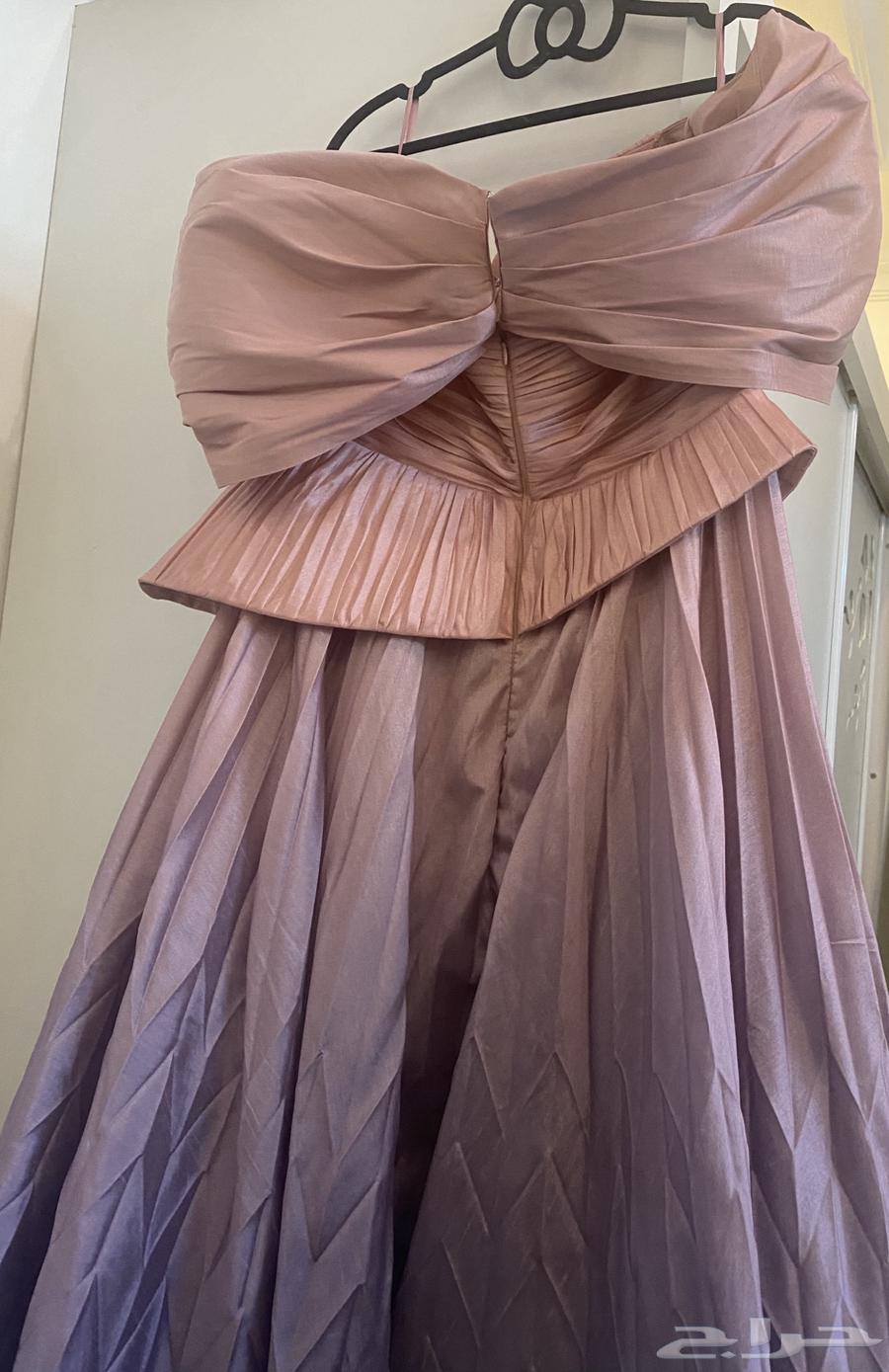 فستان من المصمم فؤاد سيركس المقاس 40 مستخدم واضيف له اكمام64555800703874111