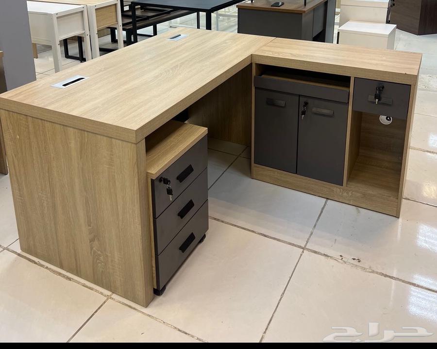 Office Desk64555404337538112