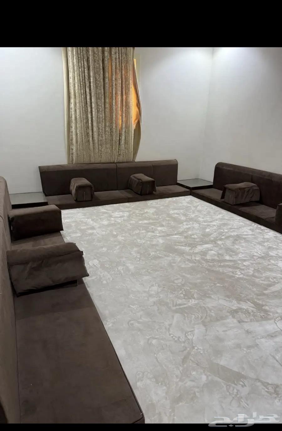 اثاث نظيف للبيع باطرمه  طاوله تلفزيون64555828542978110