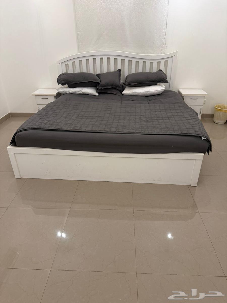غرفة نوم نفرين نظيفه مستعمله64560164568961111