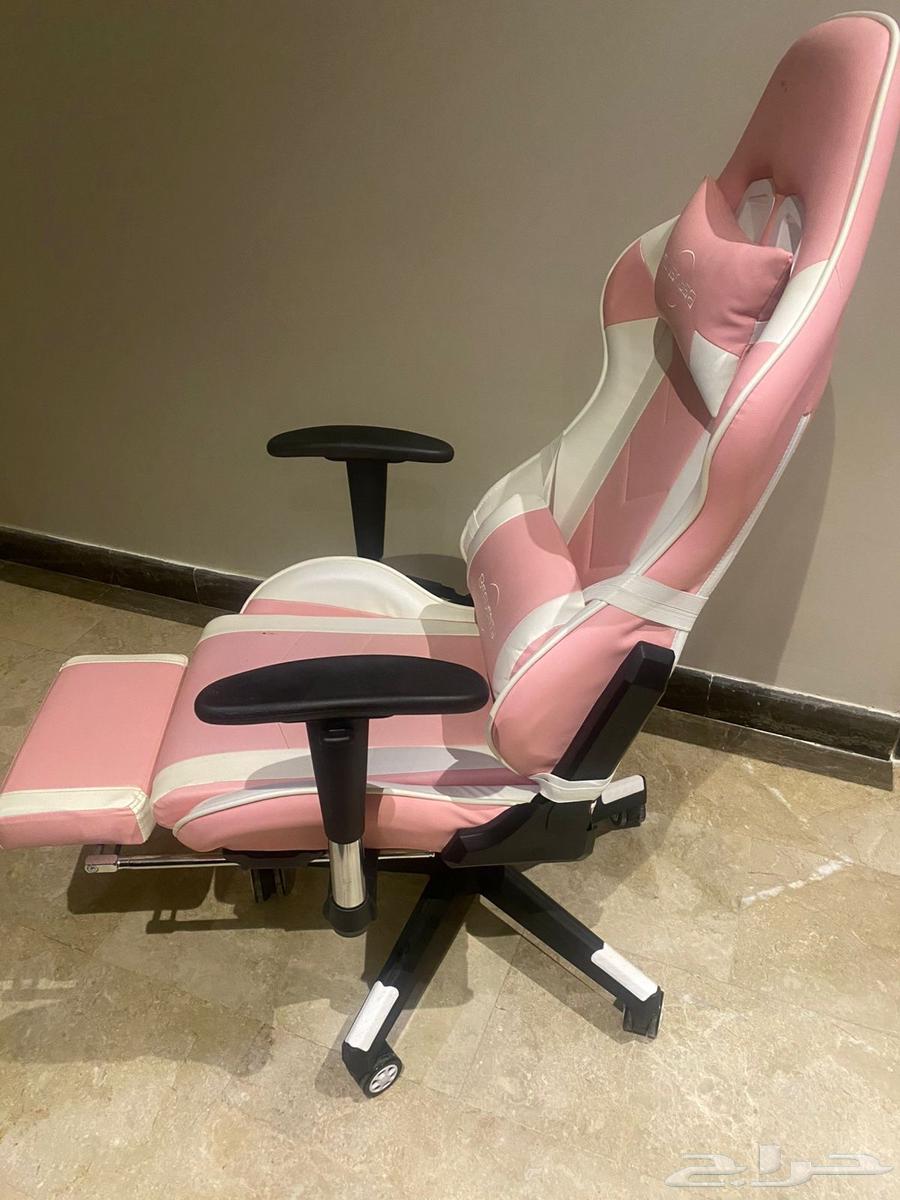كرسي العاب بحاله جيده جداا 400 ريال64553666267139112