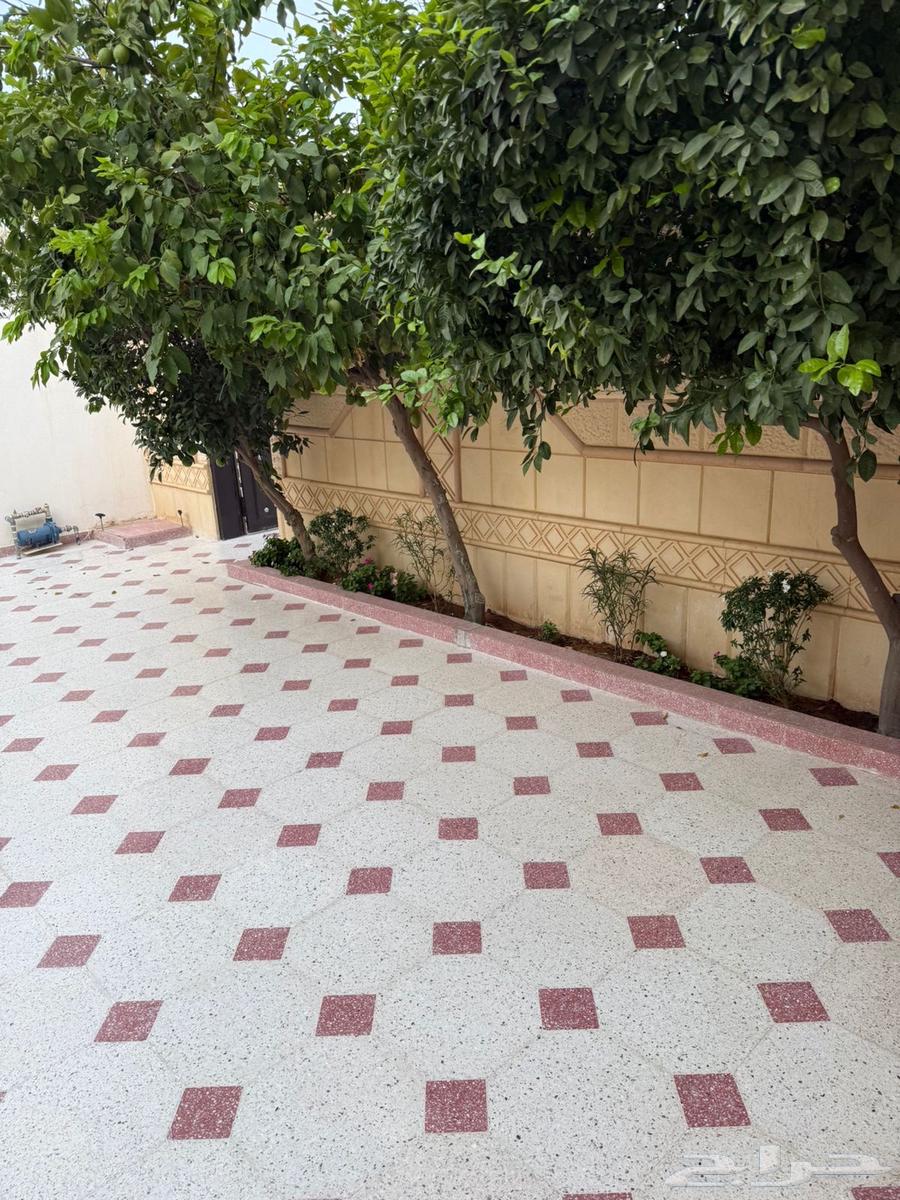 فيلا للبيع بحي النقره64145143323651112