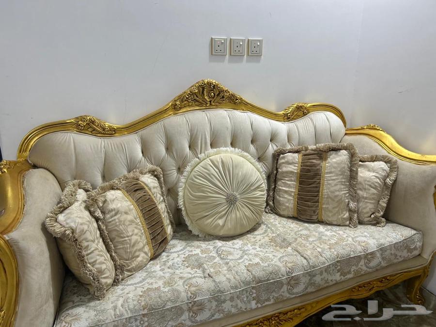 اثاث كنب 3 قطع للبيع64558960745857110