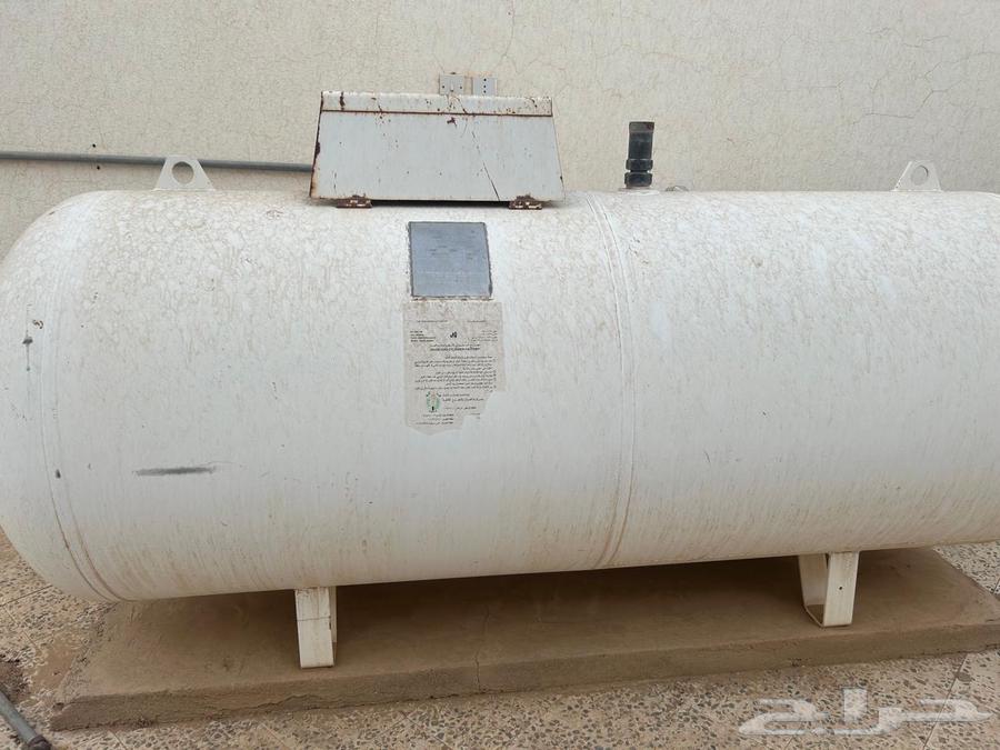 Furniture, heaters, gas cylinders, air conditioners64560304801666112