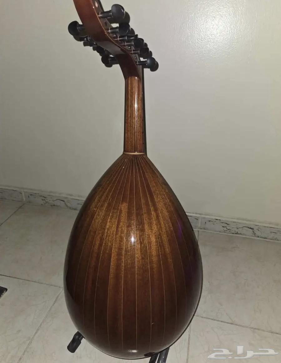 Oud instrument by maker Mahmoud Daghr64554524377217112