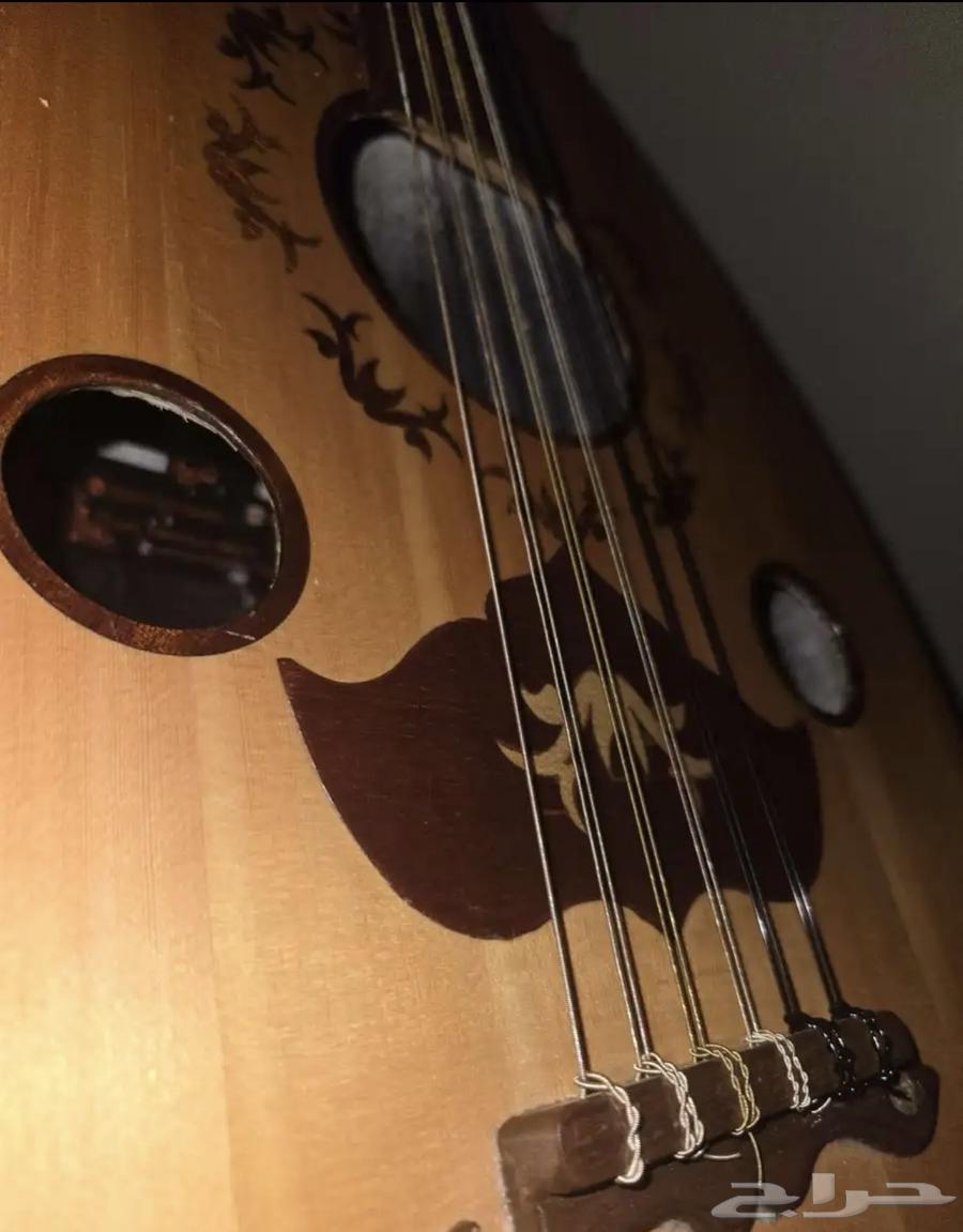 Oud instrument by maker Mahmoud Daghr64554524377217111