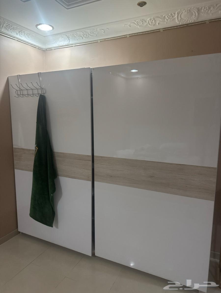 دولاب ملابس سحب 400 ريال64561854682625110