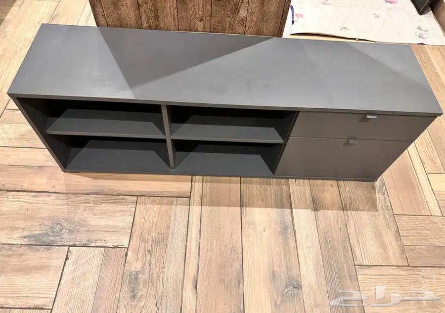 LG Screen and Library TV Table64561868665857110