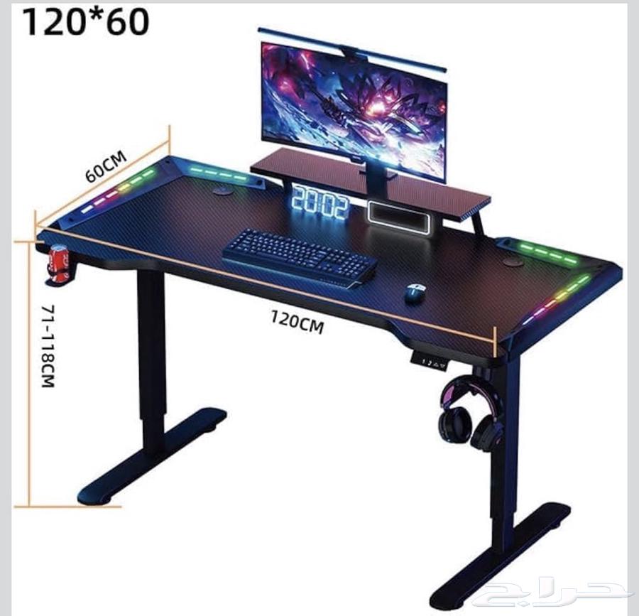 طاولة العاب مع اضاءة RGB64562473513985111