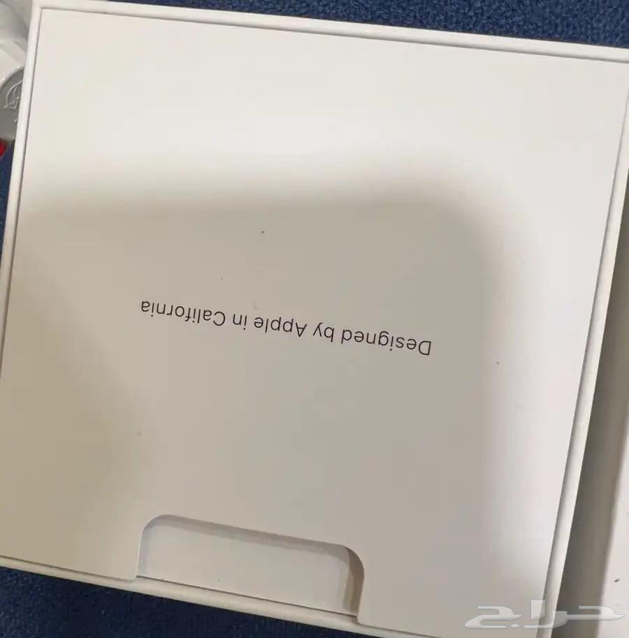 سماعة ابل اصلية ونظيفه للبيع64558447262466113