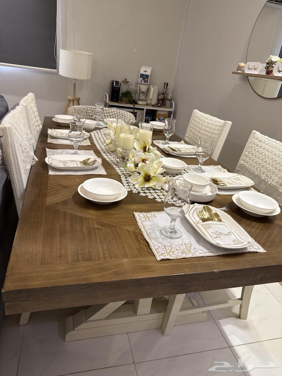 طاولة طعام للبيع64558780584962110