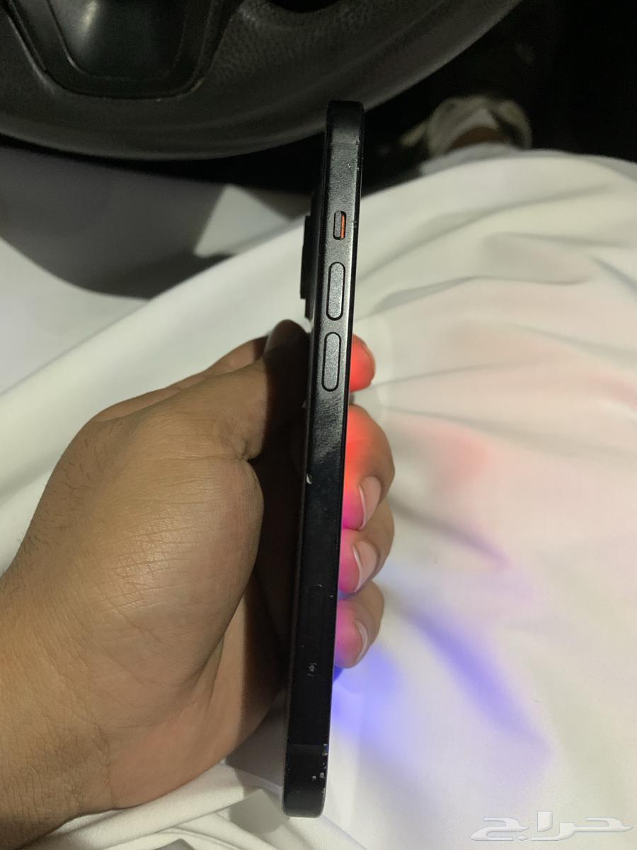 iPhone 15 Regular64561151117057114