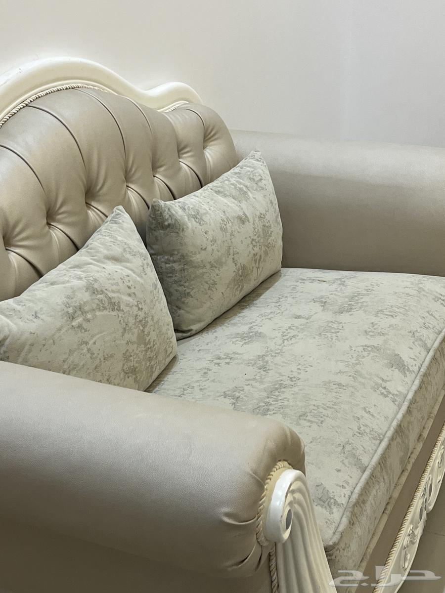 كنب من سنتر بوينت ثلاث قطع نظيف64562235429250114