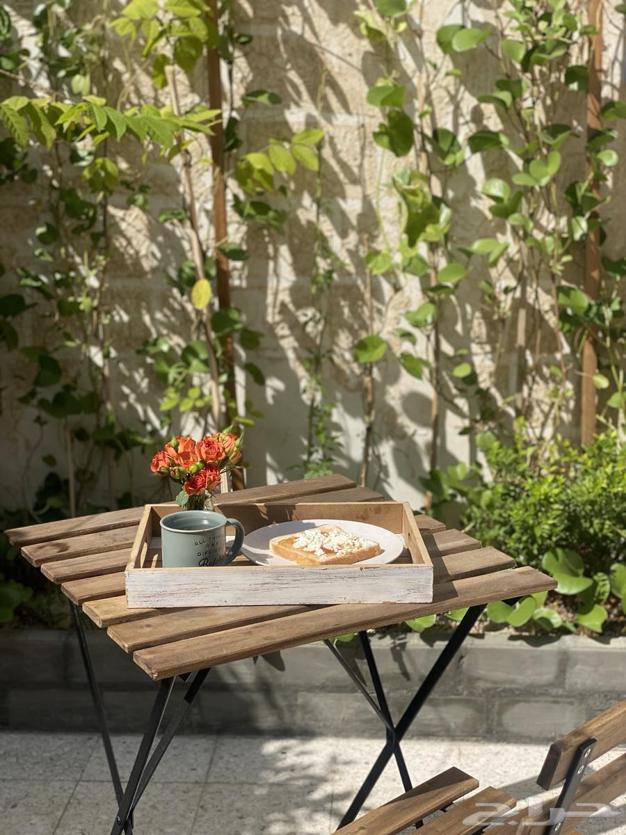 Chair - Table - Lighting64556679200643113