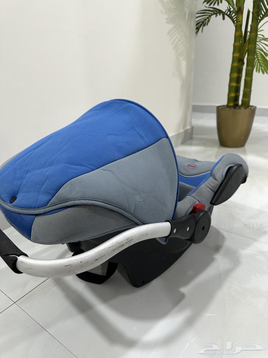 أغراض أطفال للبيع64559813593345111