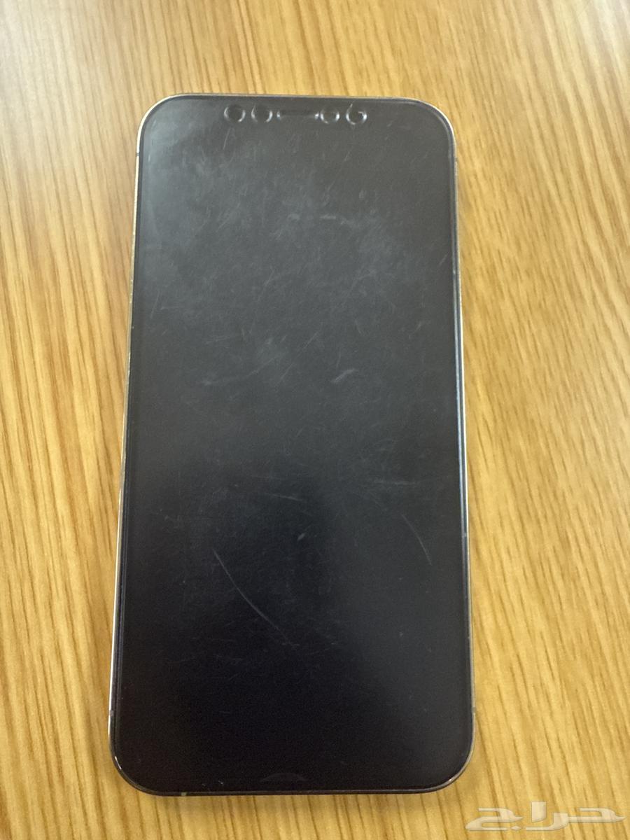 آيفون 12 برو 12864555560484867113