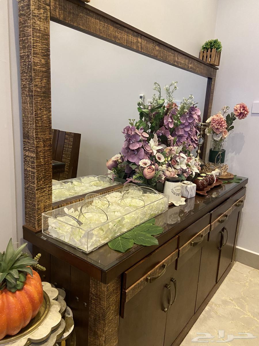 Dining table64556427429249110