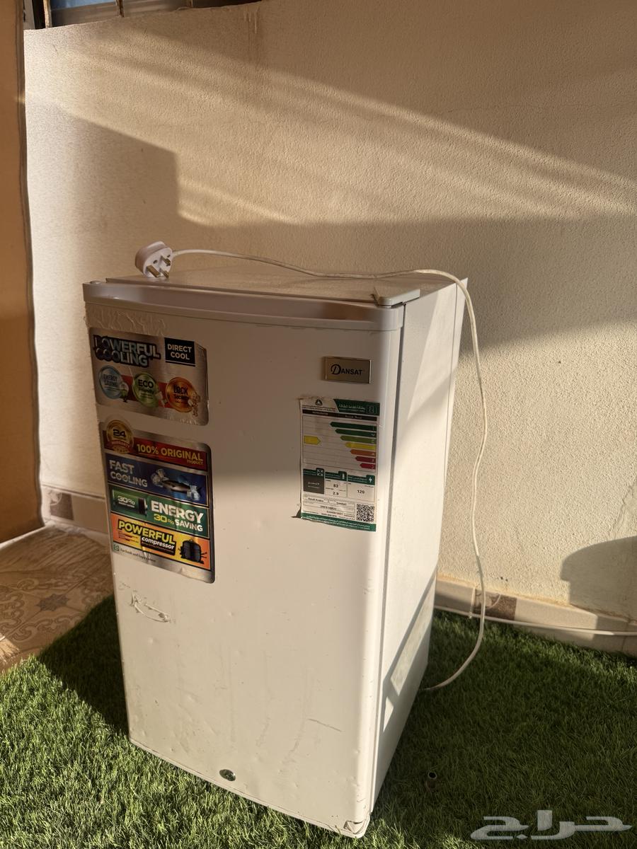 ثلاجه صغيره عطلانه للبيع64558377936642110