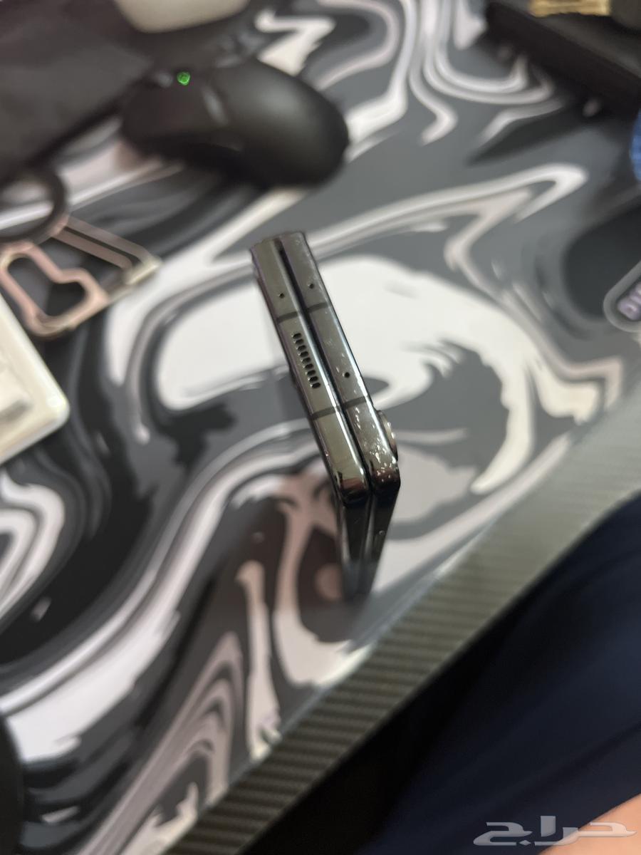 galaxy fold 5 512 g used64561361956354114