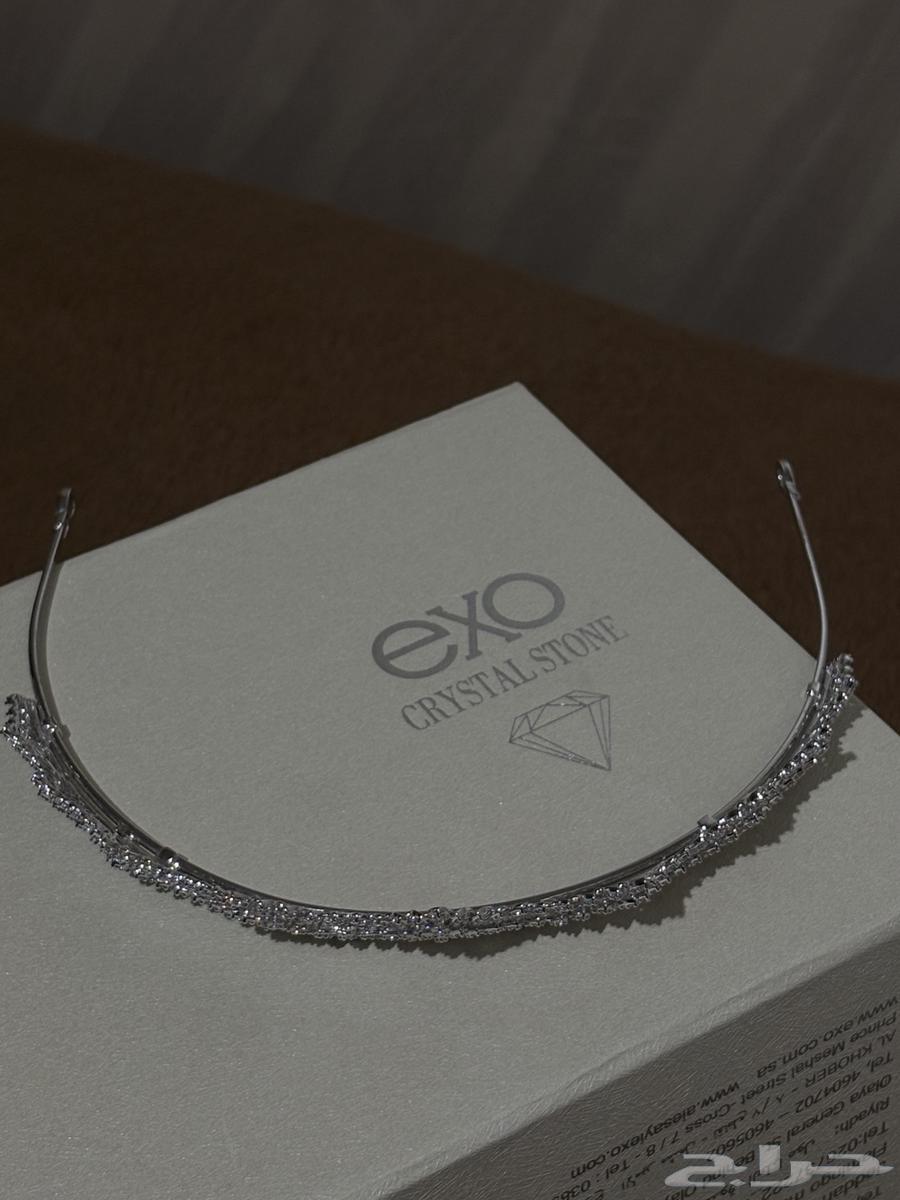 Bride's crown64554076594433114