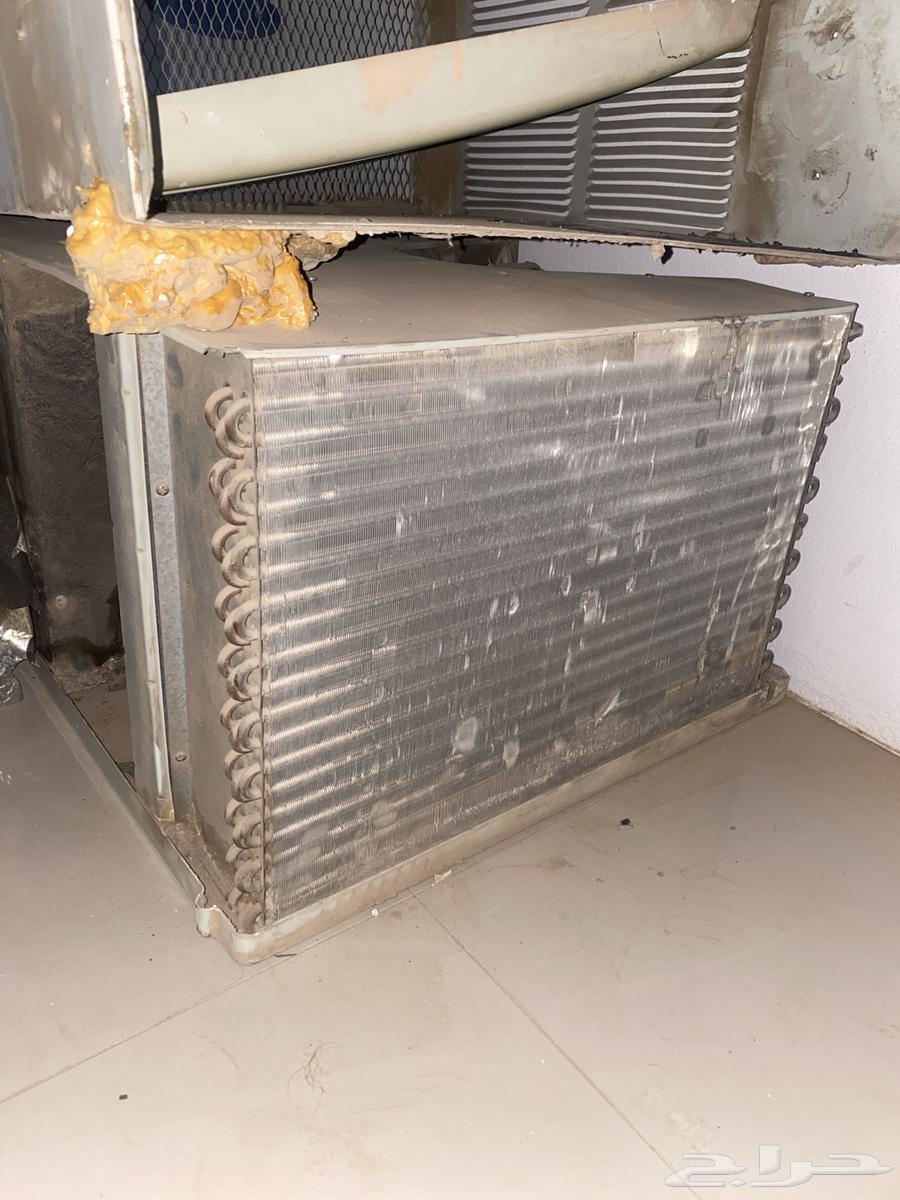 مكيف مستعمل للبيع64561151109635112