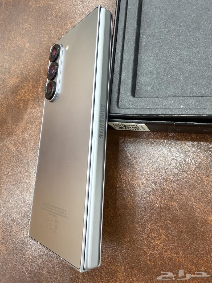 Galaxy Z Fold664561685634819112