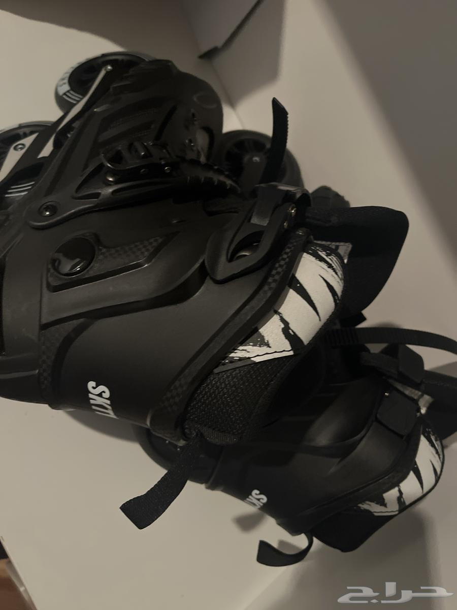 Skating shoes64557558746499110