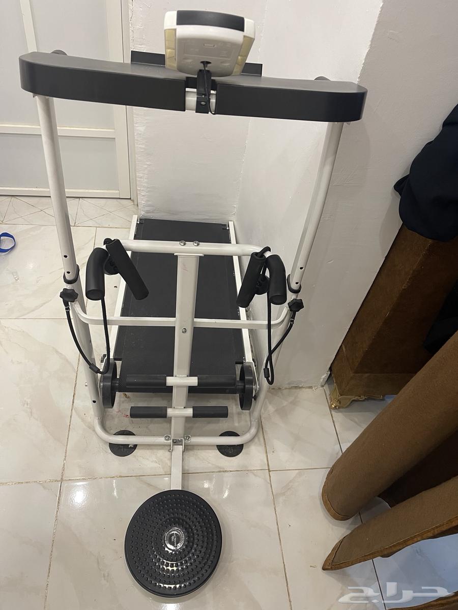 Treadmill with its accessories, very clean64558072790019111